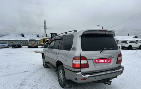 Toyota Land Cruiser 100 рестайлинг 2, 2002 год, 1 890 000 рублей, 3 фотография