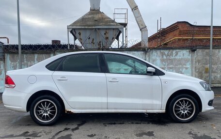 Volkswagen Polo VI (EU Market), 2012 год, 670 000 рублей, 3 фотография