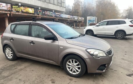 KIA cee'd I рестайлинг, 2011 год, 670 000 рублей, 4 фотография