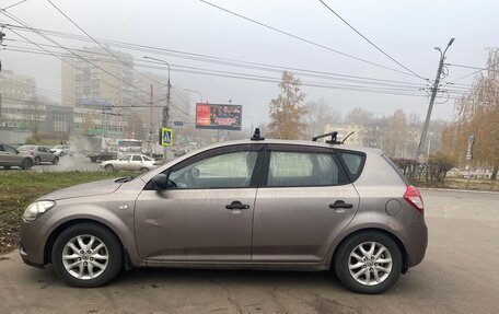 KIA cee'd I рестайлинг, 2011 год, 670 000 рублей, 3 фотография