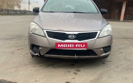 KIA cee'd I рестайлинг, 2011 год, 670 000 рублей, 6 фотография