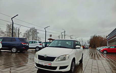 Skoda Fabia II, 2011 год, 599 000 рублей, 3 фотография