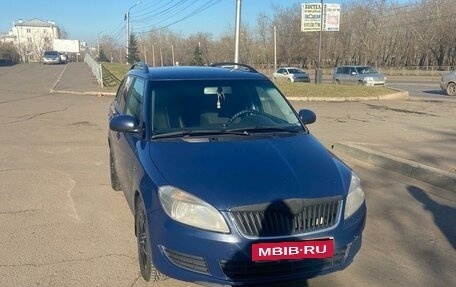 Skoda Fabia II, 2010 год, 650 000 рублей, 7 фотография