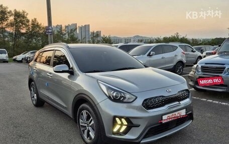 KIA Niro I, 2020 год, 1 556 700 рублей, 3 фотография