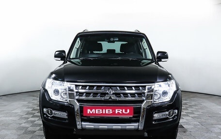 Mitsubishi Pajero IV, 2014 год, 2 397 000 рублей, 2 фотография