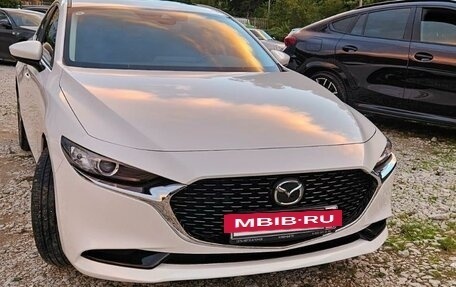 Mazda 3, 2022 год, 3 500 000 рублей, 2 фотография