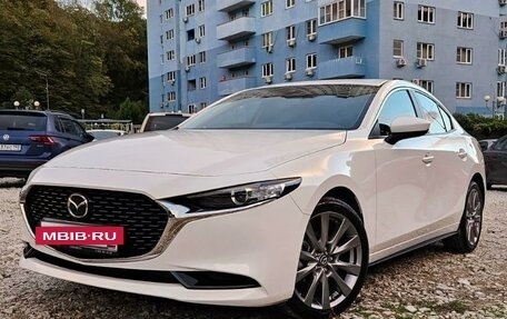 Mazda 3, 2022 год, 3 500 000 рублей, 5 фотография