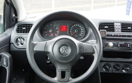 Volkswagen Polo VI (EU Market), 2012 год, 600 000 рублей, 7 фотография