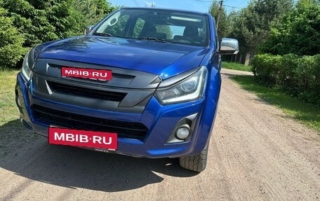 Isuzu D-Max II, 2019 год, 2 050 000 рублей, 6 фотография