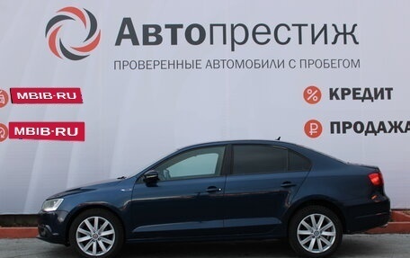 Volkswagen Jetta VI, 2011 год, 1 150 000 рублей, 4 фотография