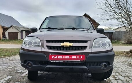 Chevrolet Niva I рестайлинг, 2018 год, 850 000 рублей, 13 фотография