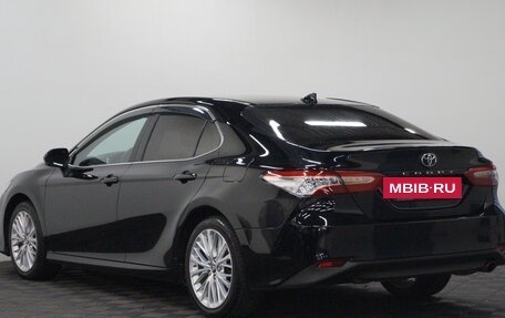 Toyota Camry, 2019 год, 2 455 000 рублей, 4 фотография