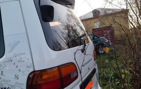 Mitsubishi Delica IV, 1995 год, 650 000 рублей, 3 фотография