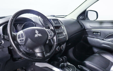 Mitsubishi ASX I рестайлинг, 2011 год, 1 390 000 рублей, 14 фотография