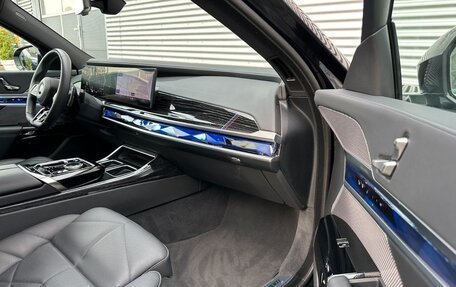 BMW 7 серия, 2023 год, 15 755 000 рублей, 18 фотография