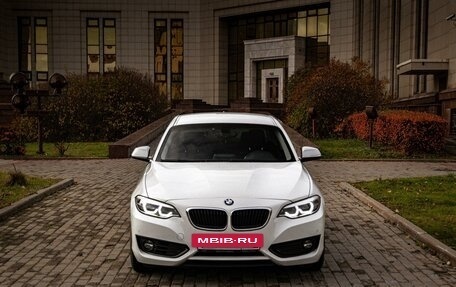 BMW 2 серия F22, 2017 год, 2 550 000 рублей, 2 фотография