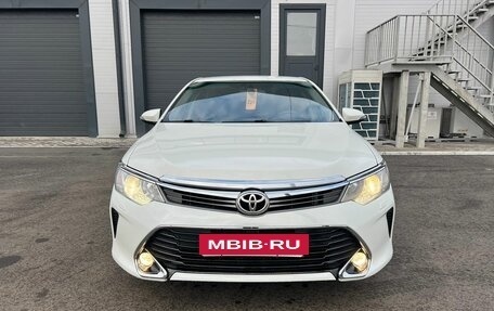 Toyota Camry, 2016 год, 2 299 000 рублей, 9 фотография