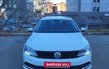 Volkswagen Jetta VI, 2017 год, 1 299 000 рублей, 2 фотография