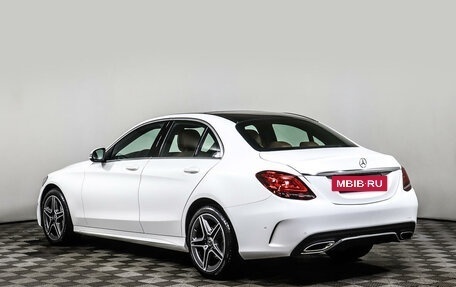 Mercedes-Benz C-Класс, 2018 год, 3 598 000 рублей, 7 фотография