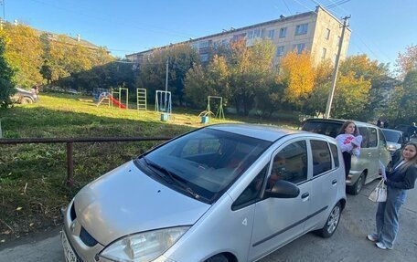 Mitsubishi Colt VI рестайлинг, 2005 год, 250 000 рублей, 1 фотография