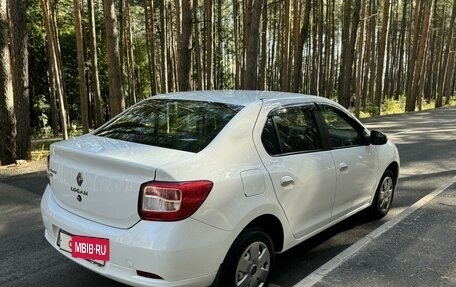 Renault Logan II, 2016 год, 750 000 рублей, 3 фотография