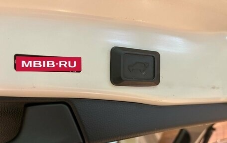 Toyota RAV4, 2020 год, 3 699 000 рублей, 18 фотография