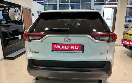 Toyota RAV4, 2020 год, 3 699 000 рублей, 8 фотография