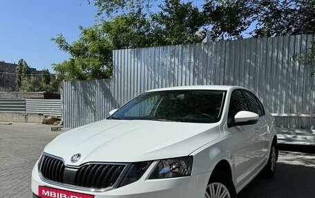 Skoda Octavia, 2018 год, 1 500 000 рублей, 3 фотография