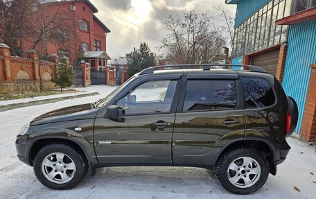 Chevrolet Niva I рестайлинг, 2011 год, 567 000 рублей, 7 фотография