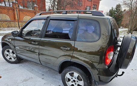 Chevrolet Niva I рестайлинг, 2011 год, 567 000 рублей, 40 фотография