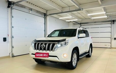 Toyota Land Cruiser Prado 150 рестайлинг 2, 2015 год, 4 699 000 рублей, 2 фотография