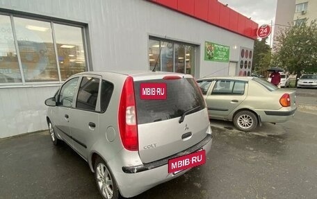 Mitsubishi Colt VI рестайлинг, 2005 год, 250 000 рублей, 4 фотография