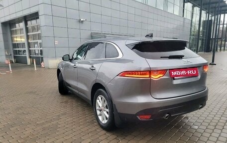 Jaguar F-Pace, 2019 год, 3 999 000 рублей, 6 фотография