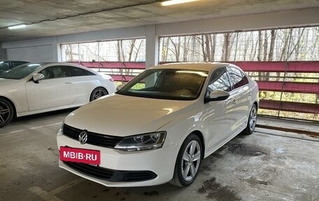 Volkswagen Jetta VI, 2012 год, 1 100 000 рублей, 12 фотография