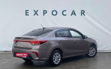 KIA Rio IV, 2018 год, 1 650 000 рублей, 5 фотография