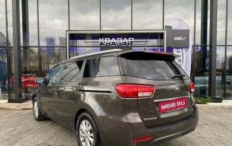 KIA Sedona III, 2016 год, 2 200 000 рублей, 8 фотография