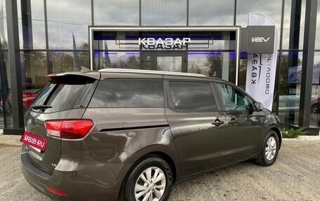 KIA Sedona III, 2016 год, 2 200 000 рублей, 6 фотография