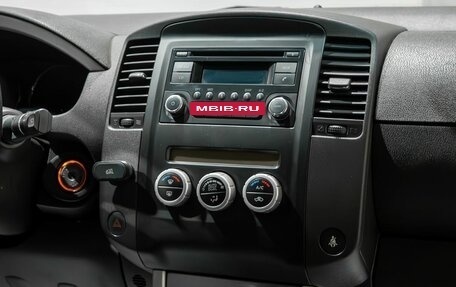 Nissan Pathfinder, 2013 год, 1 499 000 рублей, 13 фотография