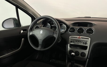 Peugeot 308 II, 2011 год, 619 000 рублей, 13 фотография