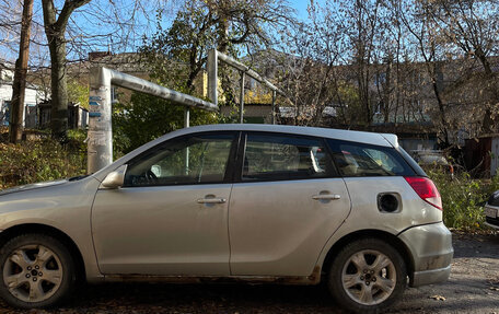 Toyota Matrix, 2002 год, 300 000 рублей, 5 фотография