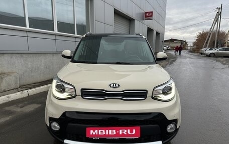 KIA Soul II рестайлинг, 2018 год, 1 800 000 рублей, 2 фотография