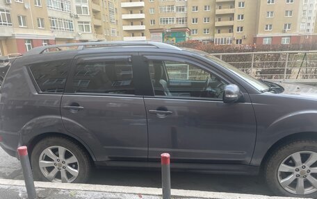 Mitsubishi Outlander III рестайлинг 3, 2010 год, 1 450 000 рублей, 15 фотография