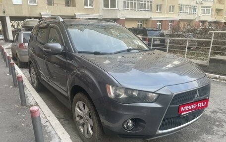 Mitsubishi Outlander III рестайлинг 3, 2010 год, 1 450 000 рублей, 14 фотография