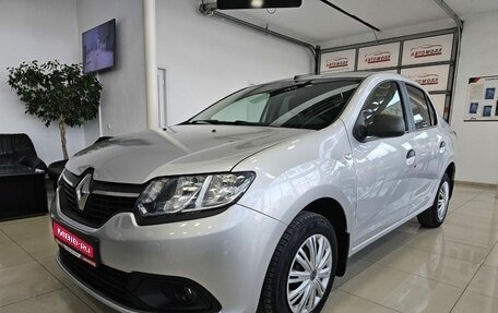 Renault Logan II, 2015 год, 880 000 рублей, 1 фотография