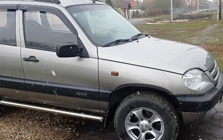 Chevrolet Niva I рестайлинг, 2008 год, 750 000 рублей, 5 фотография