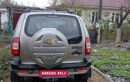 Chevrolet Niva I рестайлинг, 2008 год, 750 000 рублей, 4 фотография