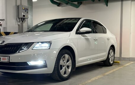 Skoda Octavia, 2017 год, 2 000 000 рублей, 2 фотография