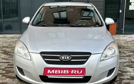 KIA cee'd I рестайлинг, 2009 год, 589 000 рублей, 8 фотография