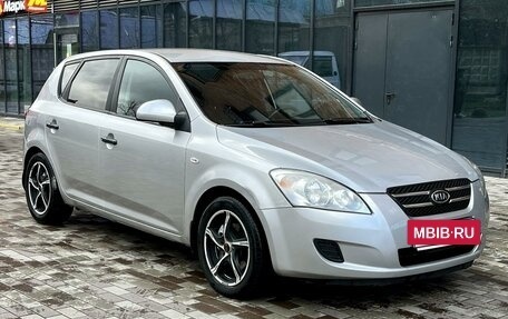 KIA cee'd I рестайлинг, 2009 год, 589 000 рублей, 7 фотография