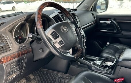 Toyota Land Cruiser 200, 2012 год, 5 000 000 рублей, 8 фотография